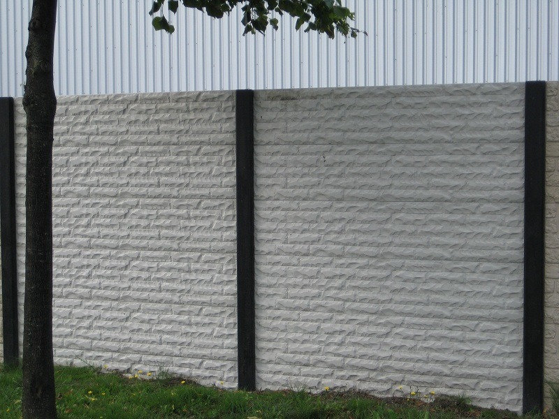 Belofte nikkel Aanklager Beton schutting met steenmotief | Bjorn Kuiper Bouw-Systemen